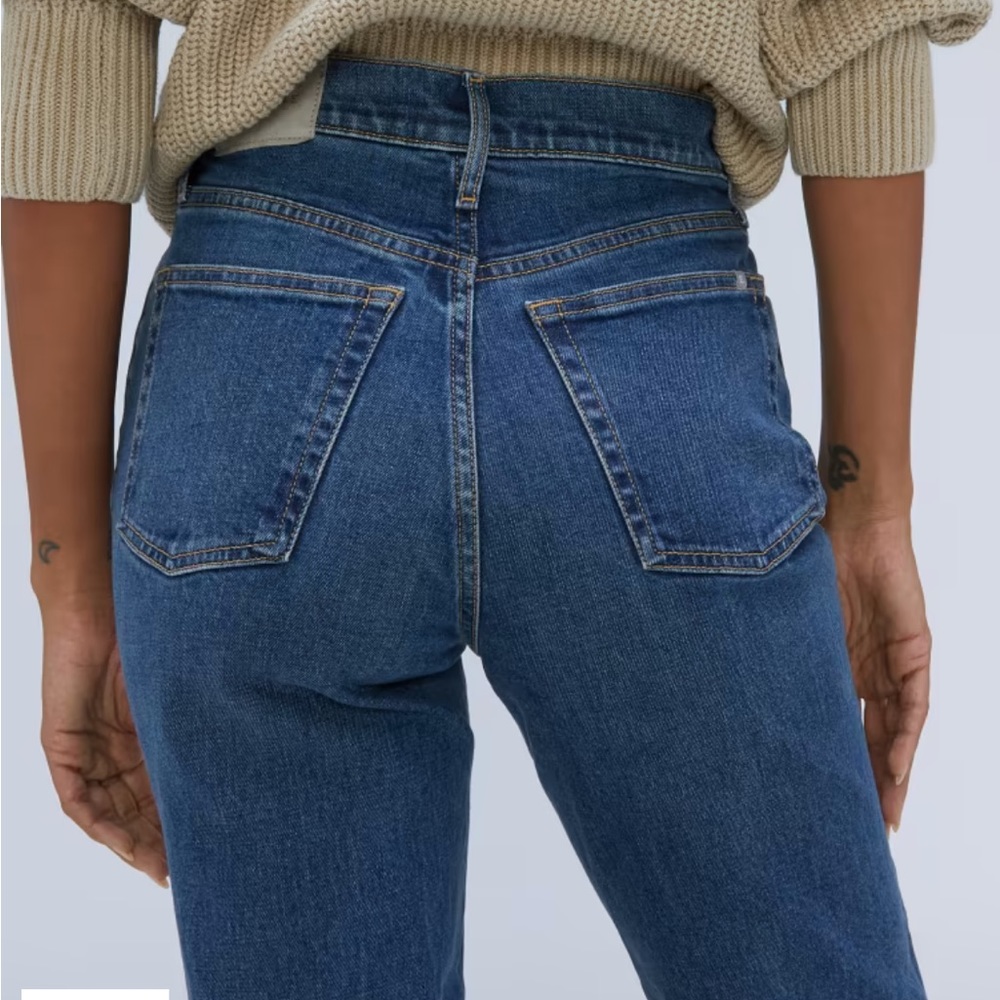 Everlane High-Rise Straight Jeans in Classic Blue Denim